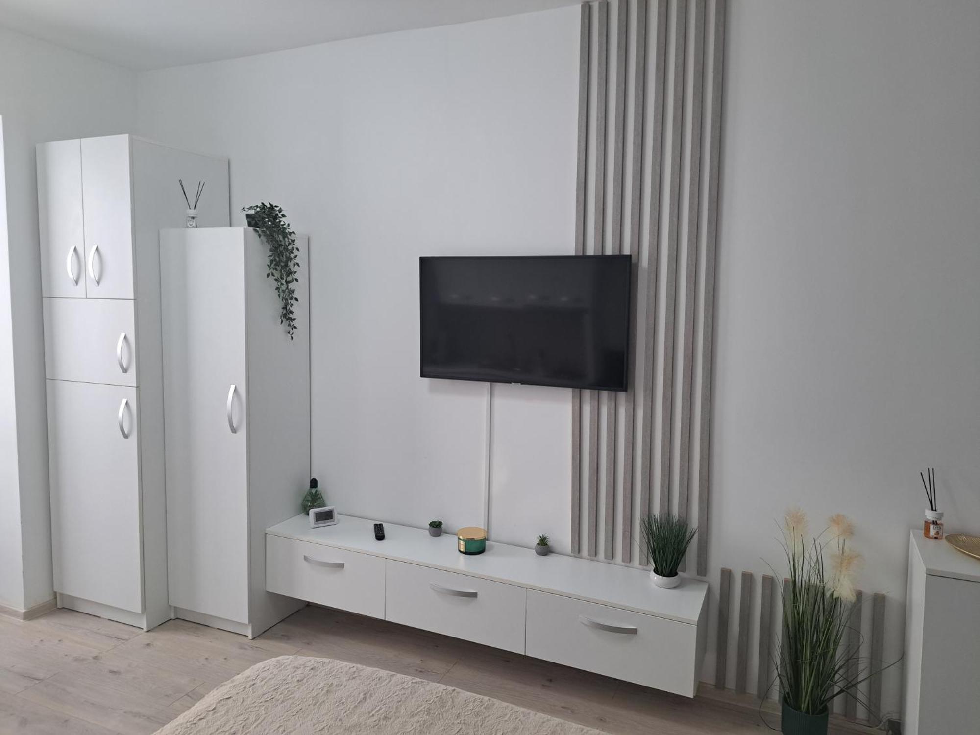 Gda Studio Onesti Exteriör bild